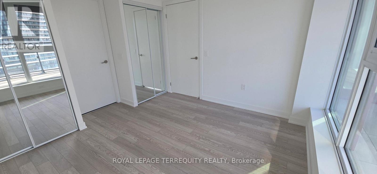 1015 - 1 Quarrington Lane, Toronto, Ontario  M3C 1H7 - Photo 29 - C12562144