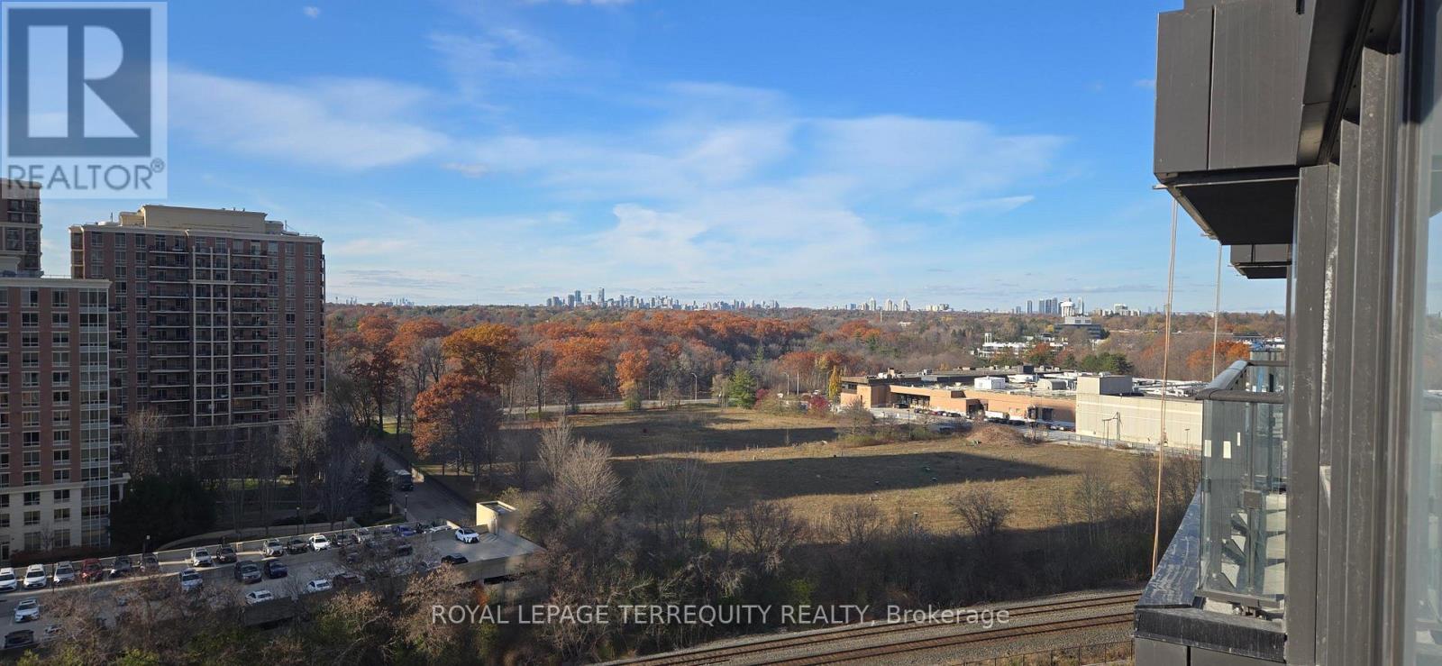 1015 - 1 Quarrington Lane, Toronto, Ontario  M3C 1H7 - Photo 33 - C12562144