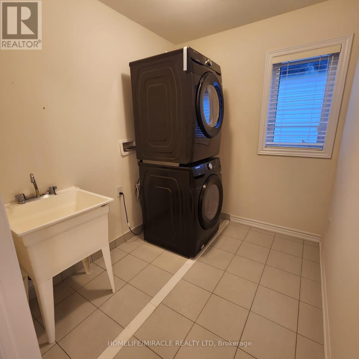 35 Tamworth Terrace, Barrie, Ontario L9J 0W5 - Photo 29 - S12561716