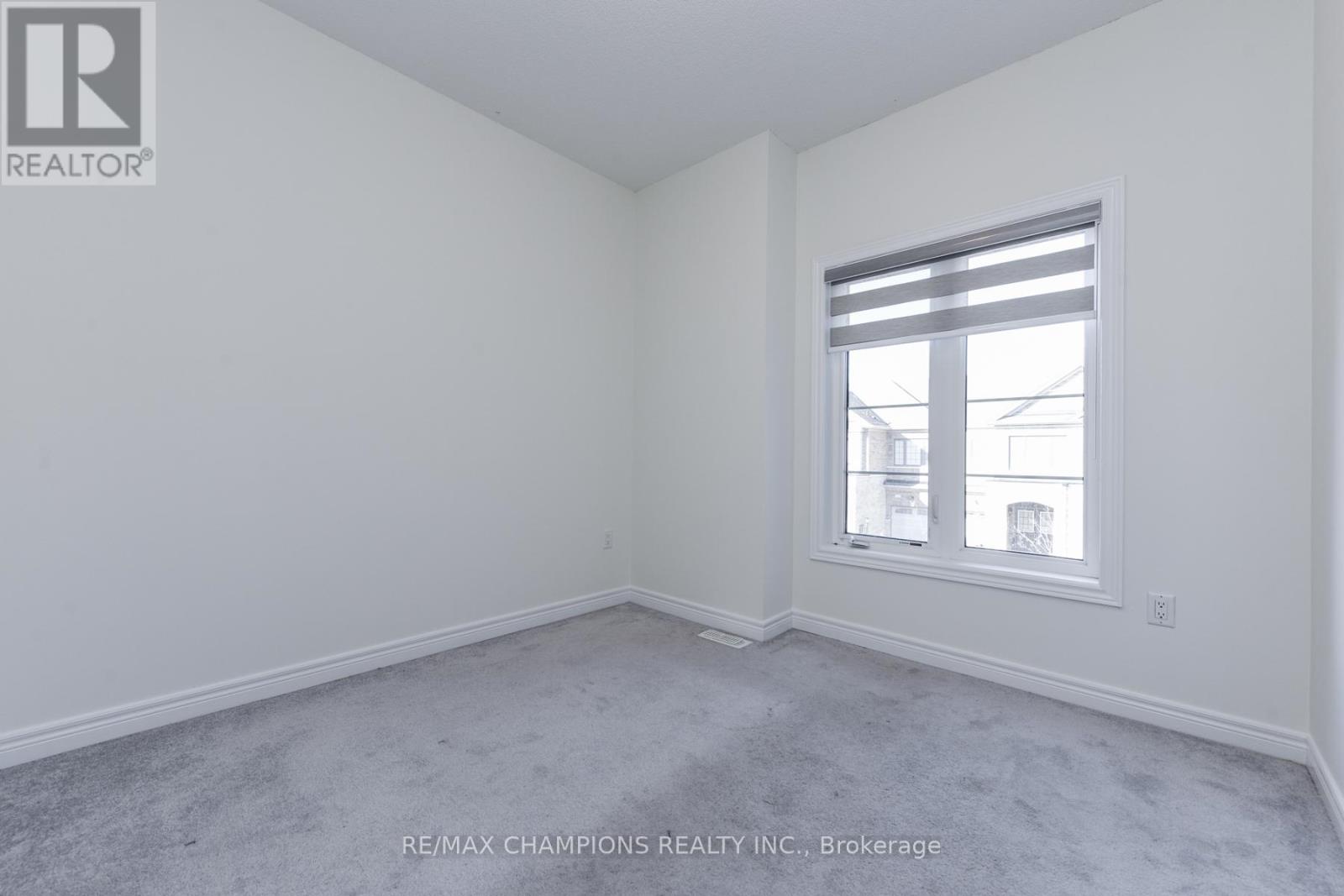 121 Adventura Road, Brampton, Ontario  L7A 0B7 - Photo 35 - W12555378