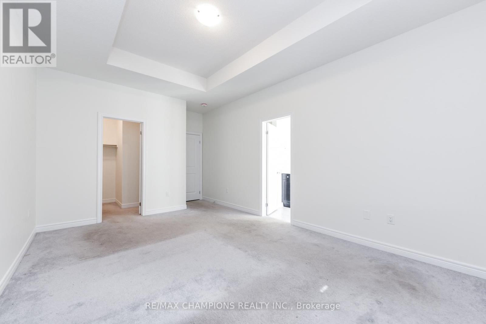 121 Adventura Road, Brampton, Ontario  L7A 0B7 - Photo 40 - W12555378