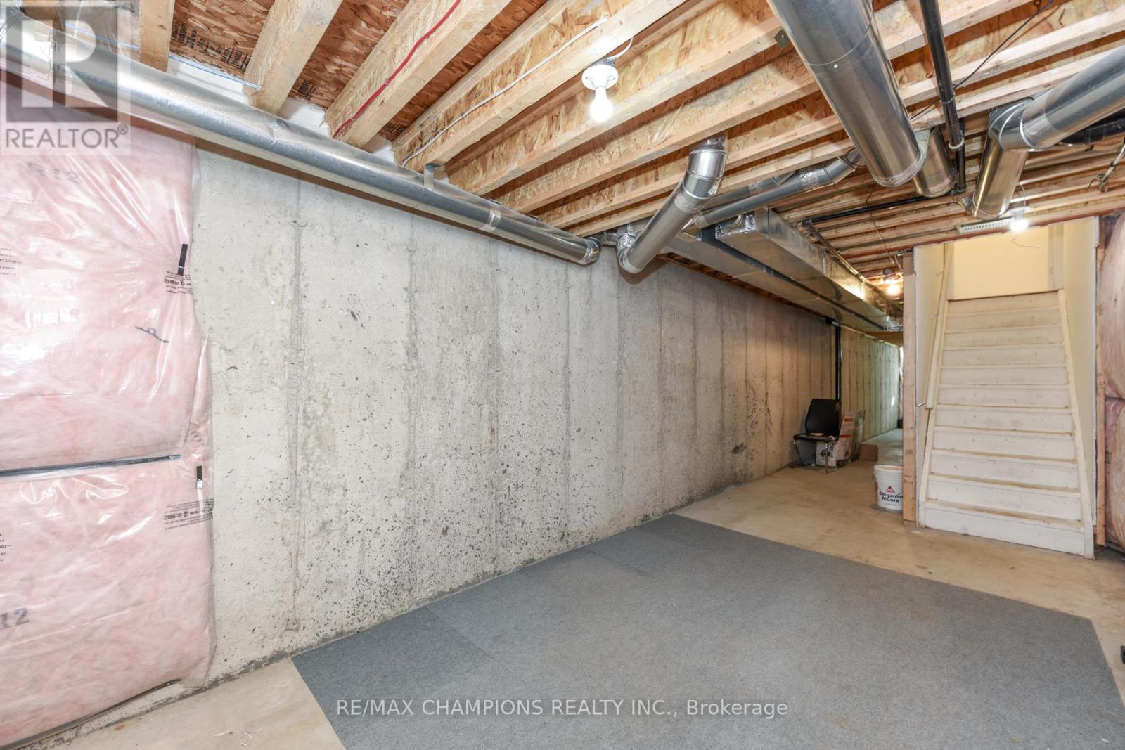 121 Adventura Road, Brampton, Ontario  L7A 0B7 - Photo 46 - W12555378