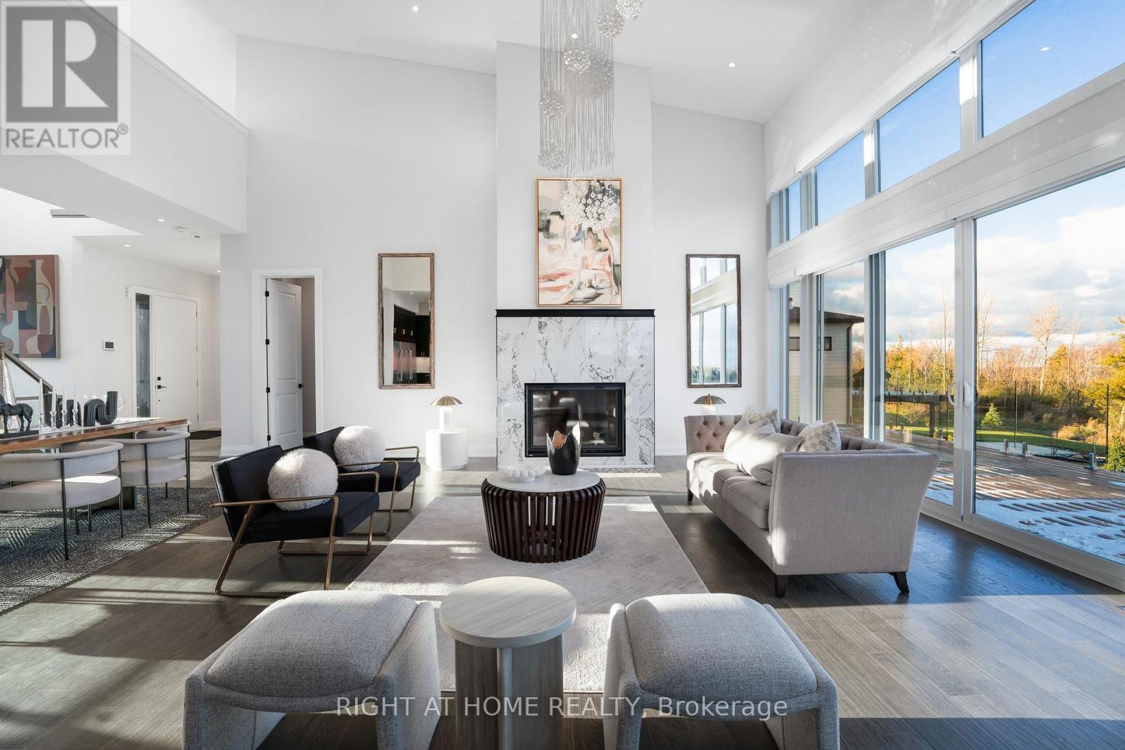 101 Sladden Court, Blue Mountains, Ontario N0H 2P0 - Photo 10 - X12564654