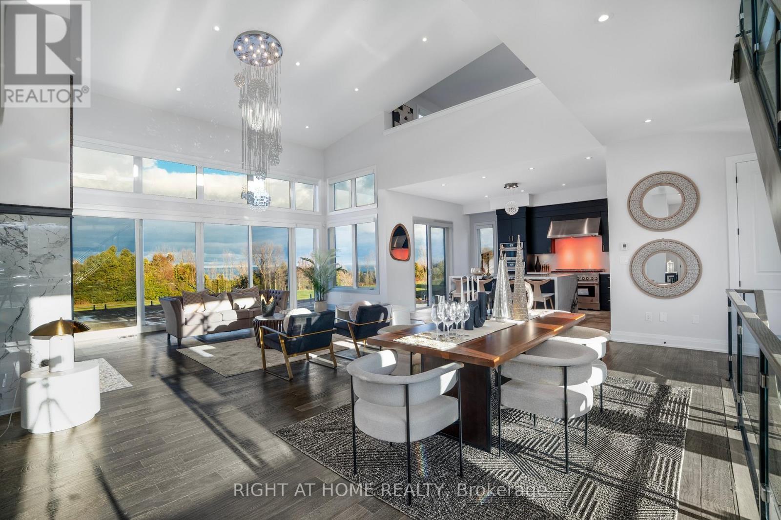 101 Sladden Court, Blue Mountains, Ontario N0H 2P0 - Photo 4 - X12564654