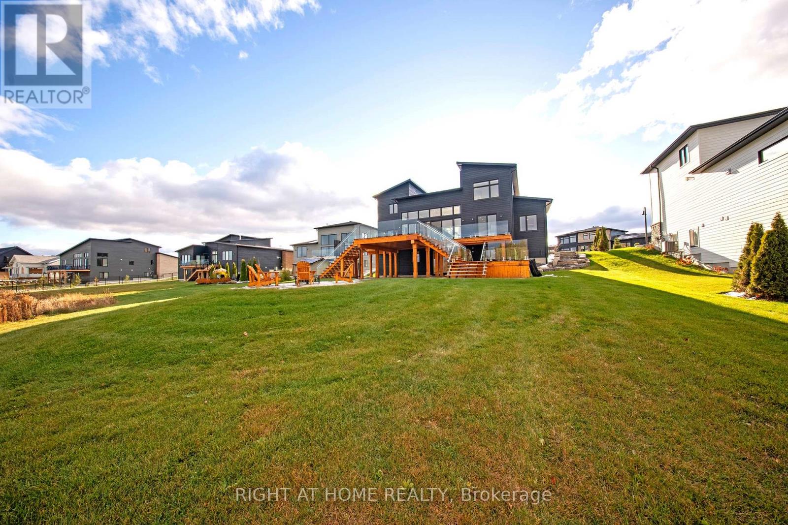 101 Sladden Court, Blue Mountains, Ontario N0H 2P0 - Photo 45 - X12564654