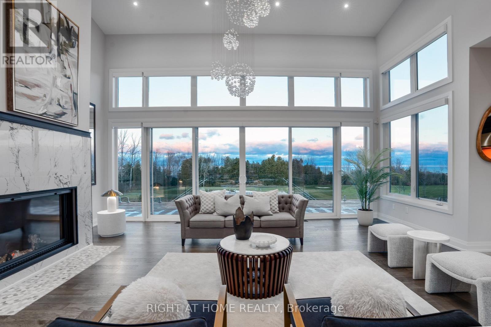 101 Sladden Court, Blue Mountains, Ontario N0H 2P0 - Photo 9 - X12564654