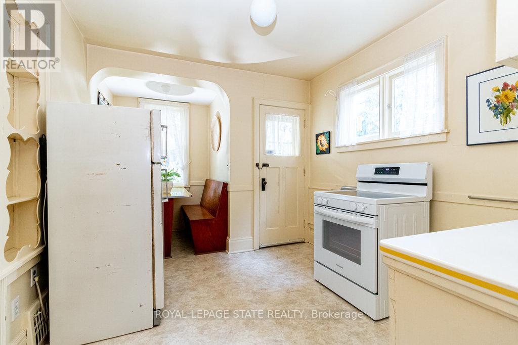 86 Dromore Crescent, Hamilton, Ontario  L8S 4B2 - Photo 13 - X12564674