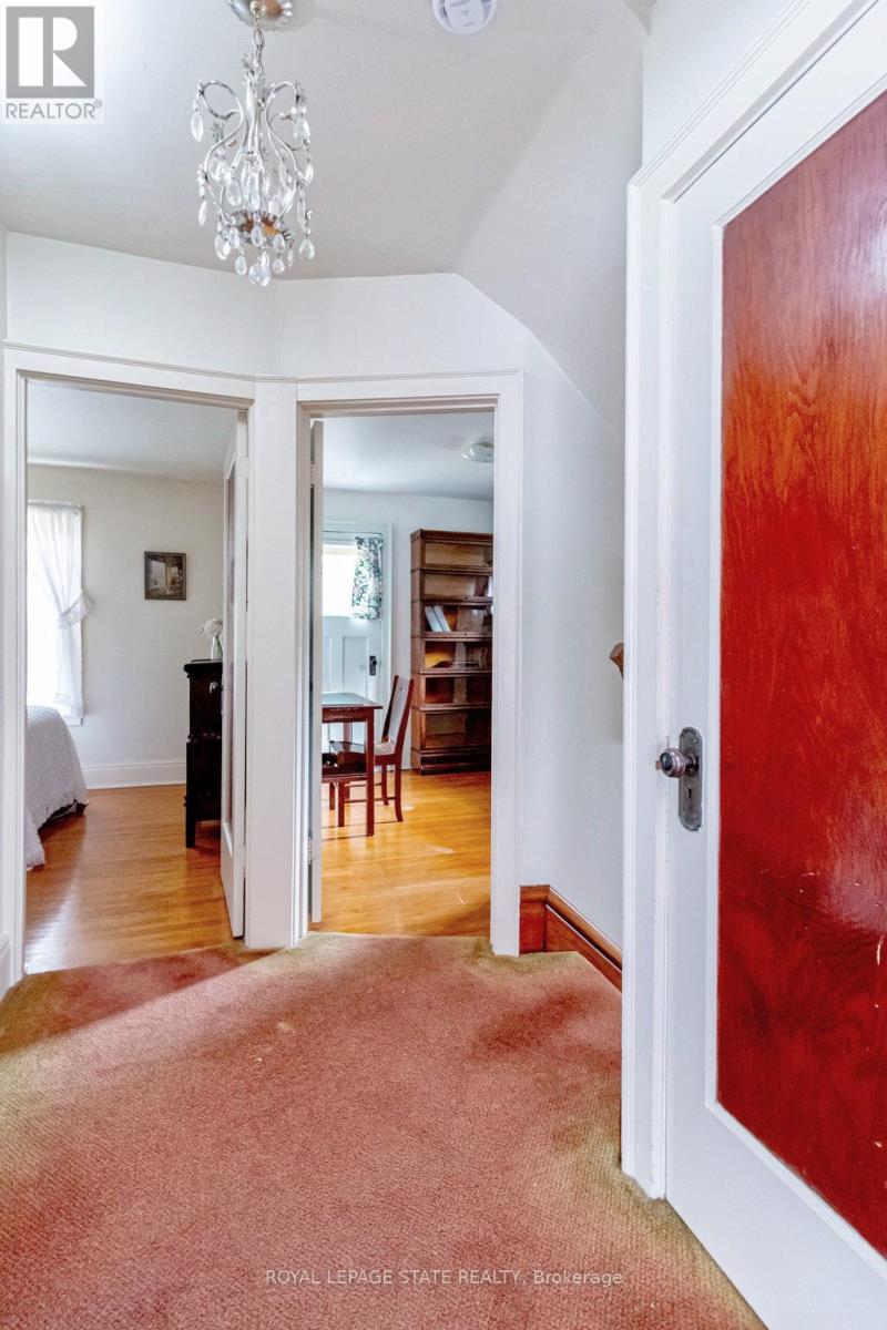 86 Dromore Crescent, Hamilton, Ontario  L8S 4B2 - Photo 16 - X12564674