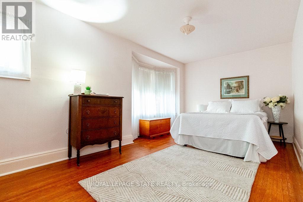 86 Dromore Crescent, Hamilton, Ontario  L8S 4B2 - Photo 17 - X12564674