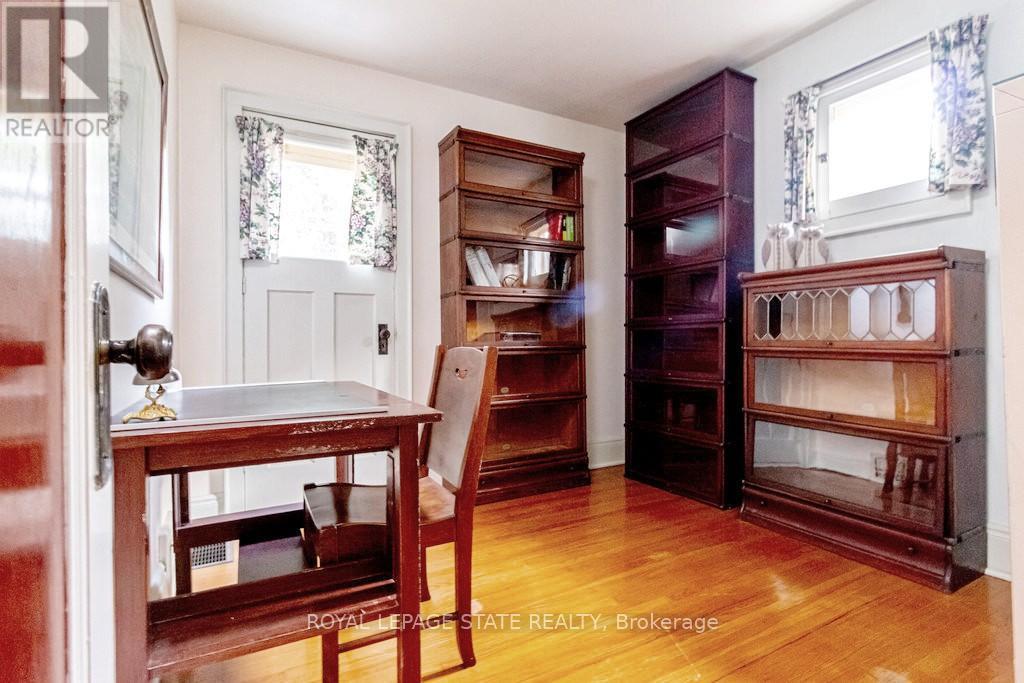 86 Dromore Crescent, Hamilton, Ontario  L8S 4B2 - Photo 20 - X12564674