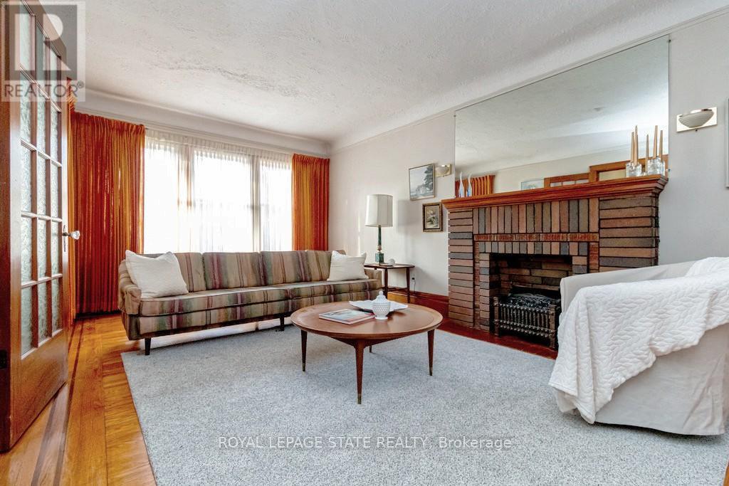 86 Dromore Crescent, Hamilton, Ontario  L8S 4B2 - Photo 6 - X12564674