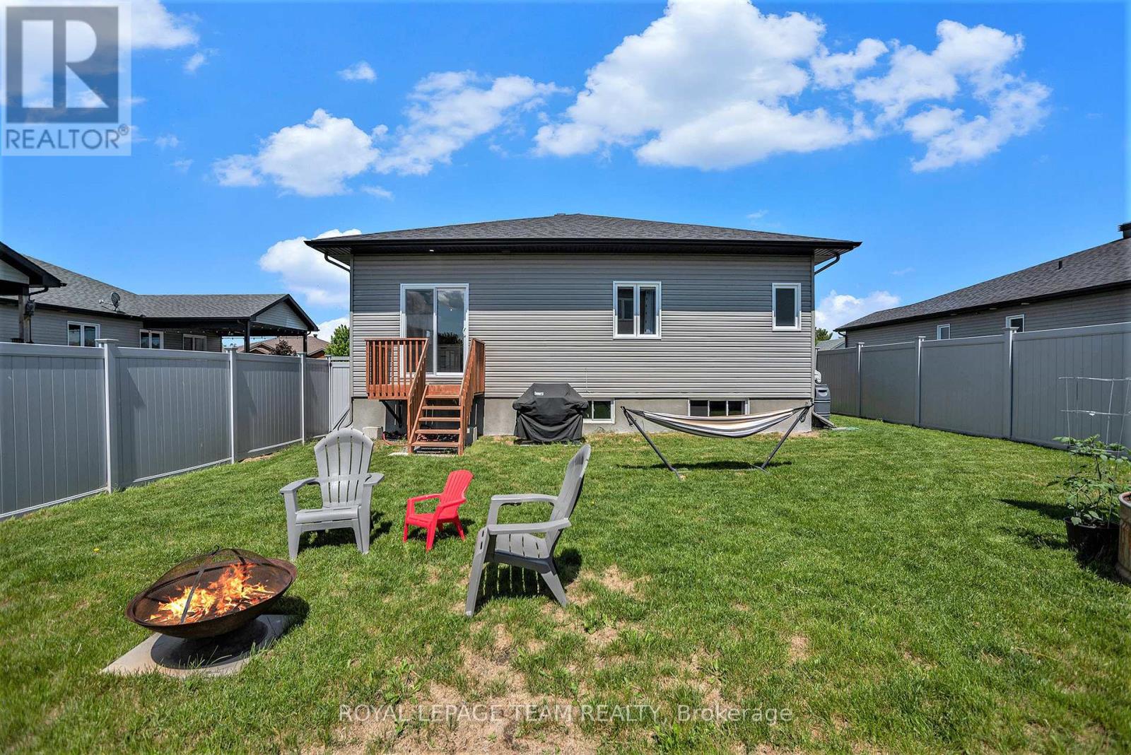 22 Matheson Street, North Stormont, Ontario K0A 1R0 - Photo 24 - X12564768