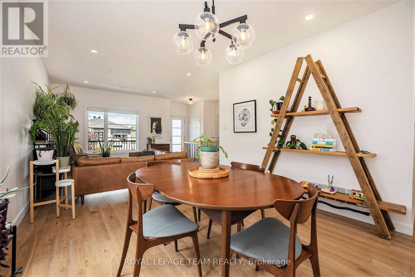 22 Matheson Street, North Stormont, Ontario K0A 1R0 - Photo 9 - X12564768