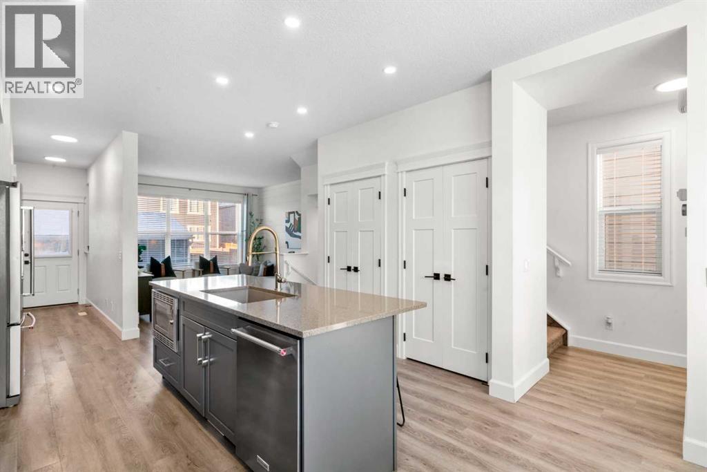 950 Mahogany Boulevard Se, Calgary, Alberta  T3M 2X3 - Photo 6 - A2271805