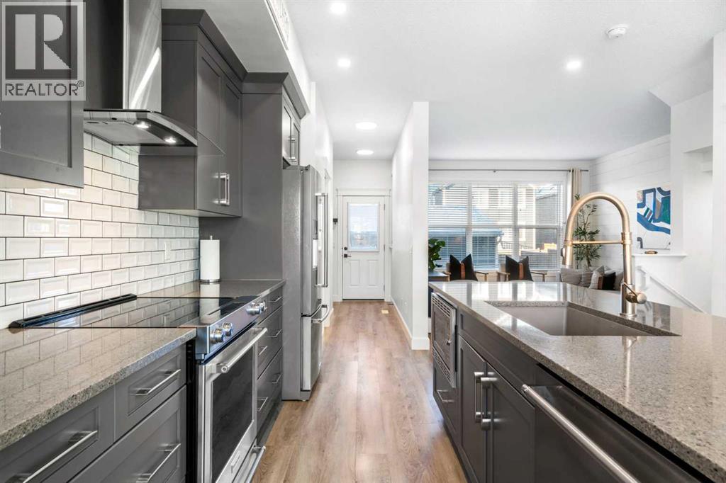 950 Mahogany Boulevard Se, Calgary, Alberta  T3M 2X3 - Photo 9 - A2271805