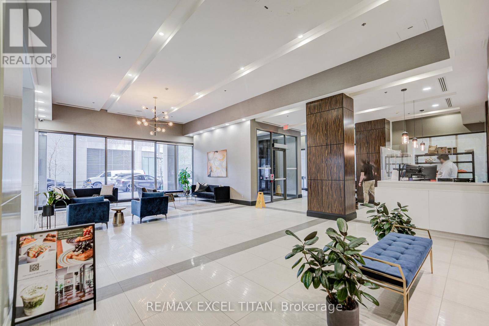 2006 - 19 Grand Trunk Crescent, Toronto, Ontario  M5J 3A3 - Photo 5 - C12562918