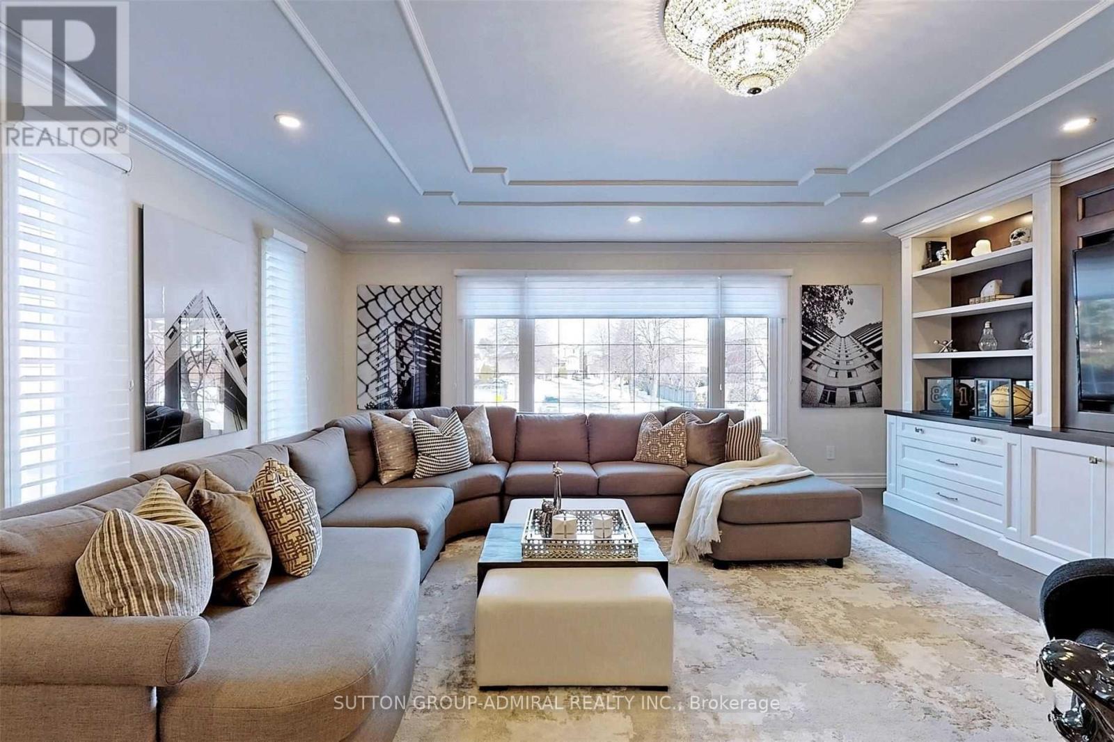 45 Pinewood Drive, Vaughan, Ontario  L4J 5N8 - Photo 24 - N12554860