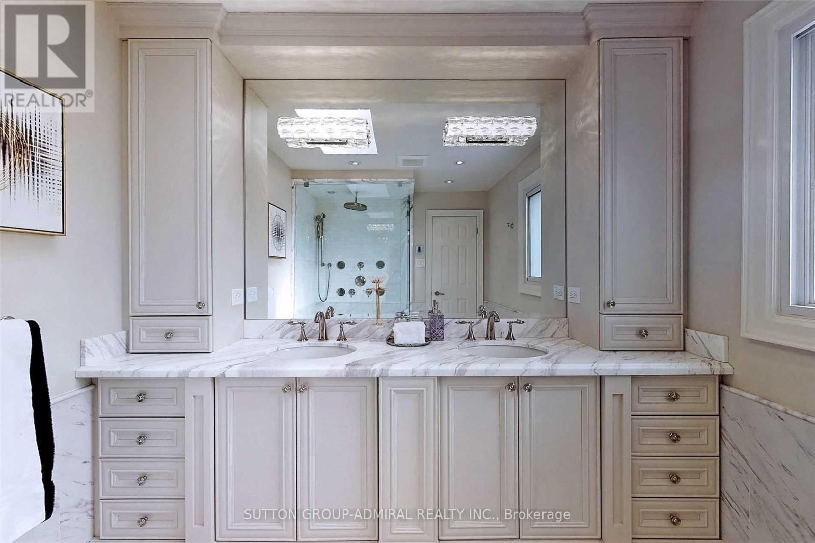 45 Pinewood Drive, Vaughan, Ontario  L4J 5N8 - Photo 31 - N12554860