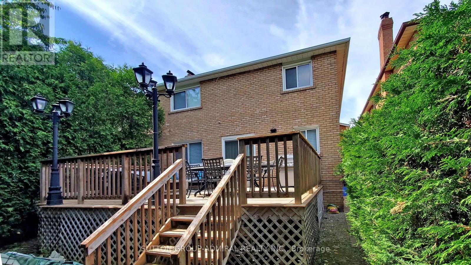 45 Pinewood Drive, Vaughan, Ontario  L4J 5N8 - Photo 39 - N12554860