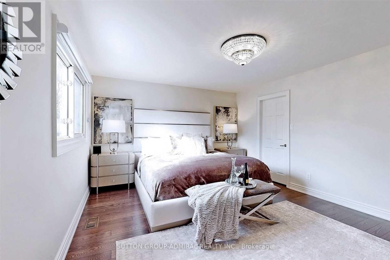 45 Pinewood Drive, Vaughan, Ontario  L4J 5N8 - Photo 30 - N12554860