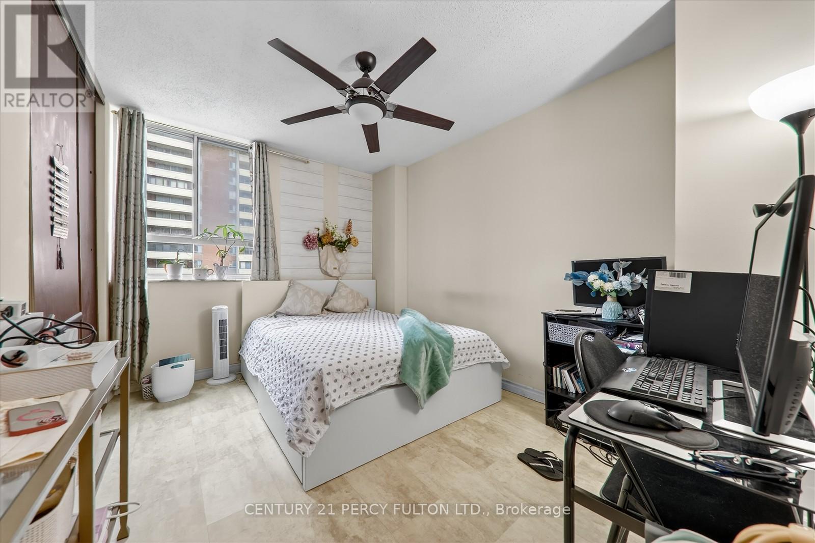 605 - 1 Massey Square, Toronto, Ontario  M4C 5L5 - Photo 25 - E12564742