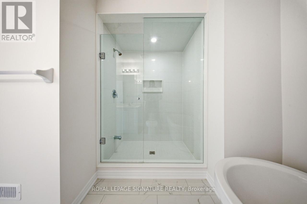 2023 Horace Duncan Crescent, Oshawa, Ontario  L1L 0W4 - Photo 25 - E12564766