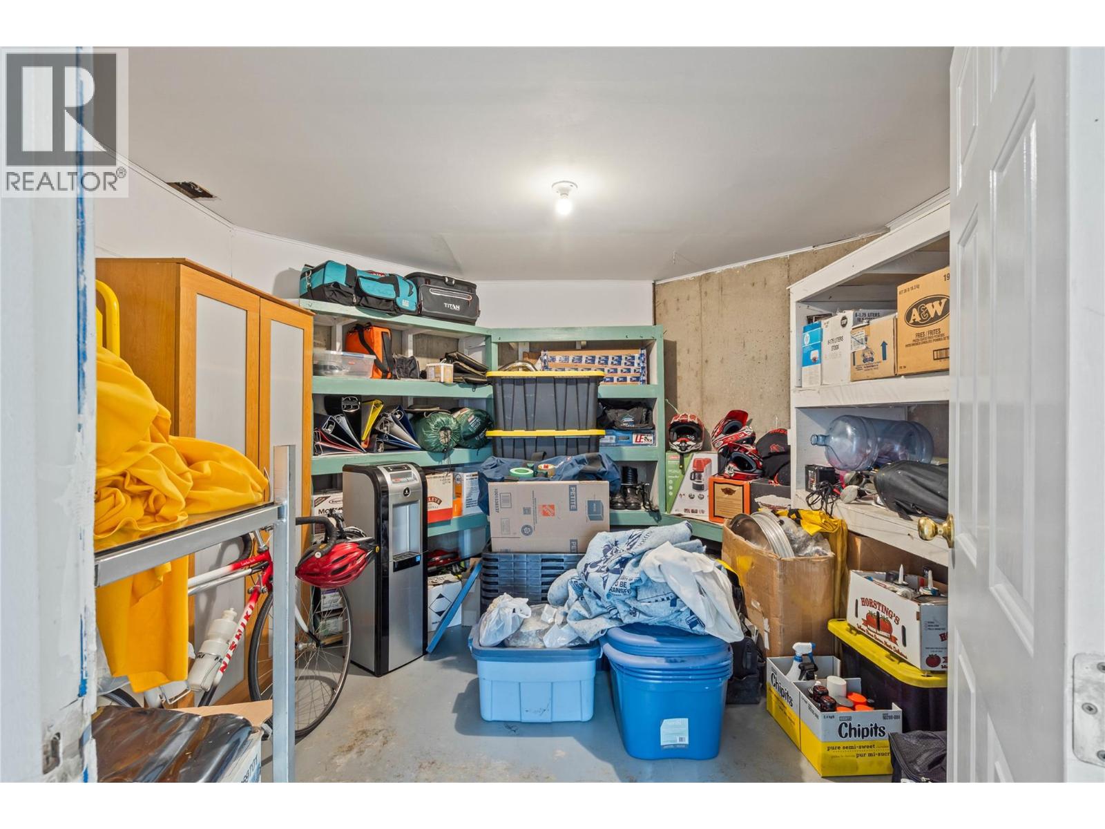 1976 Gloaming Drive, Kamloops, British Columbia  V1S 1P8 - Photo 29 - 10369737