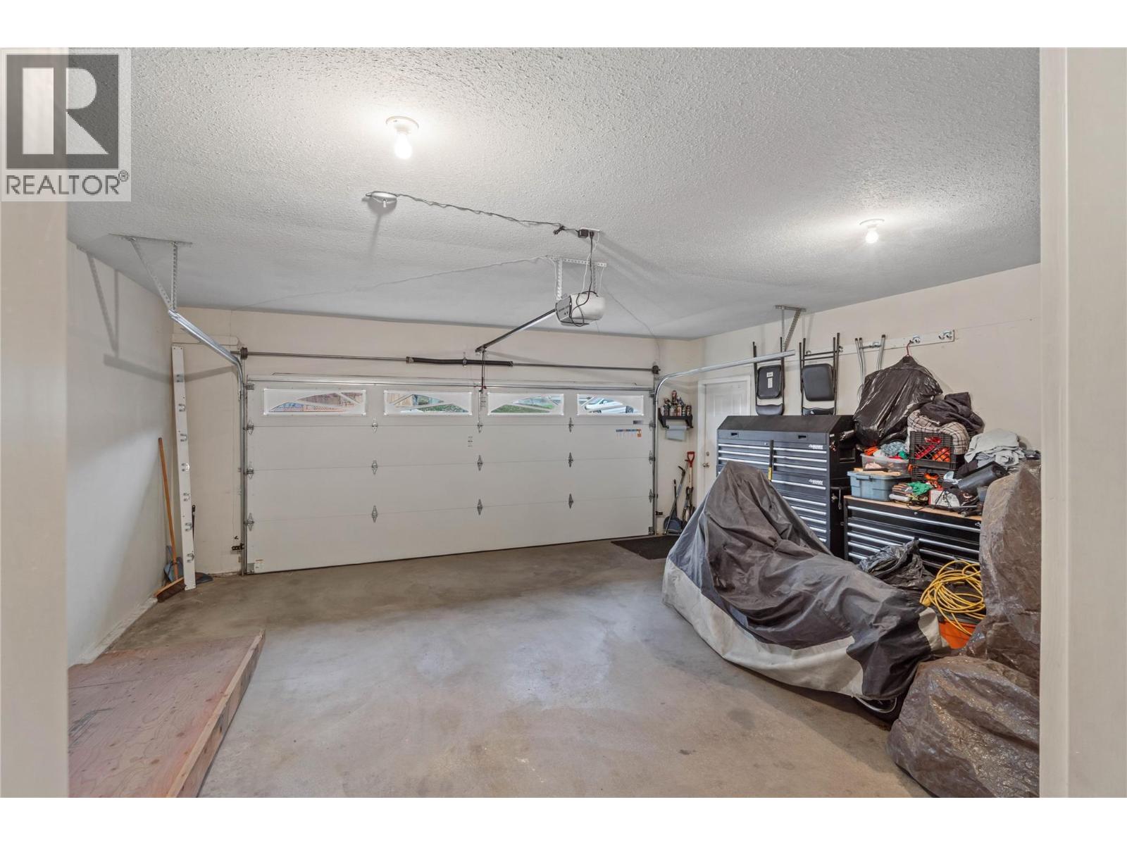 1976 Gloaming Drive, Kamloops, British Columbia  V1S 1P8 - Photo 27 - 10369737