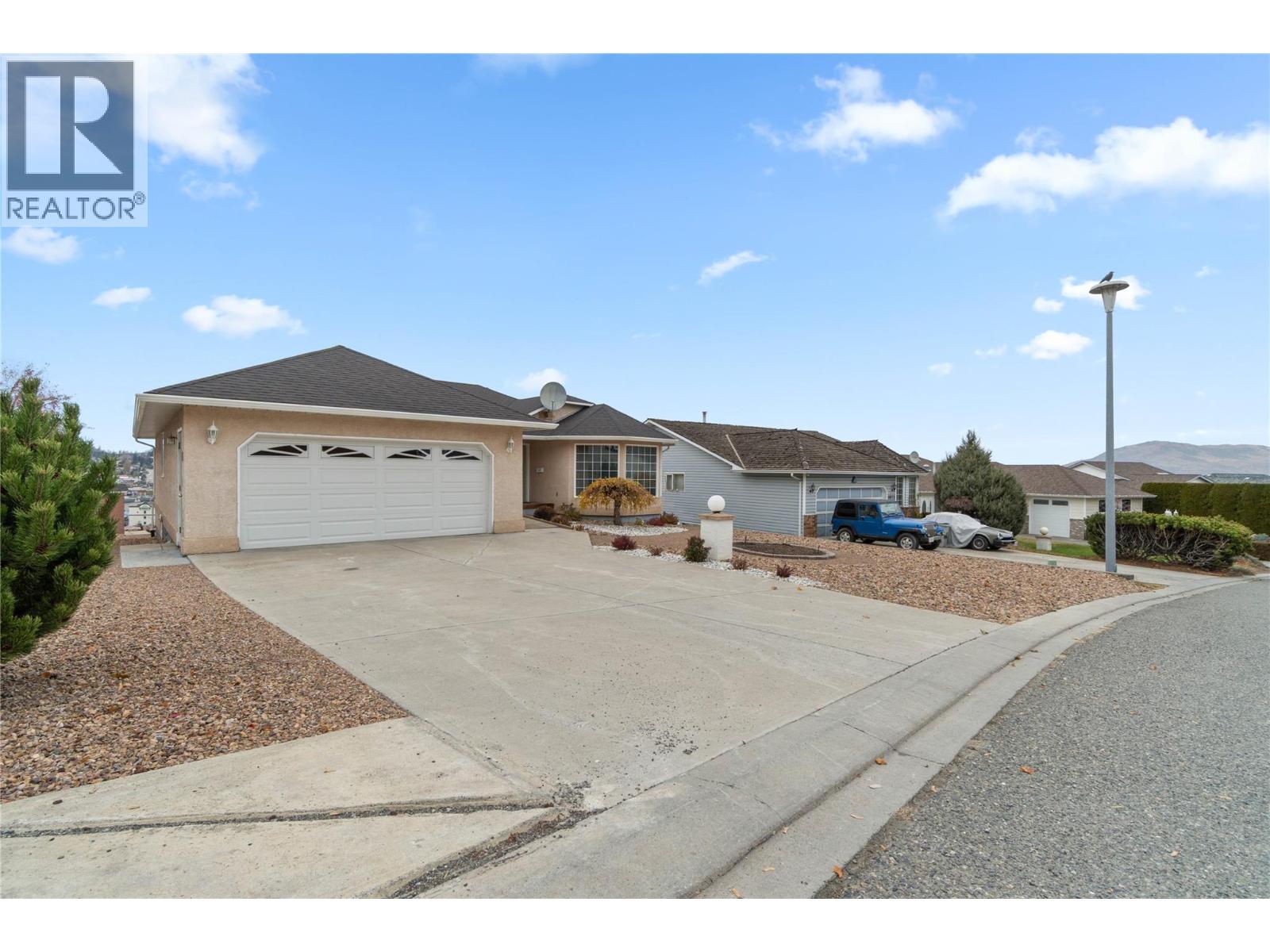 1976 Gloaming Drive, Kamloops, British Columbia  V1S 1P8 - Photo 48 - 10369737