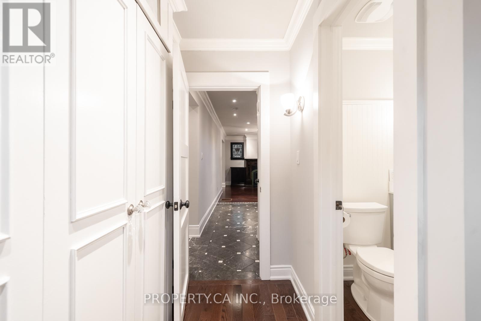 29 Tyler Street, Aurora, Ontario  L4G 2N1 - Photo 20 - N12564730