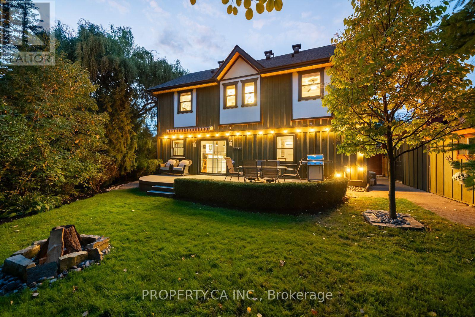 29 Tyler Street, Aurora, Ontario  L4G 2N1 - Photo 4 - N12564730