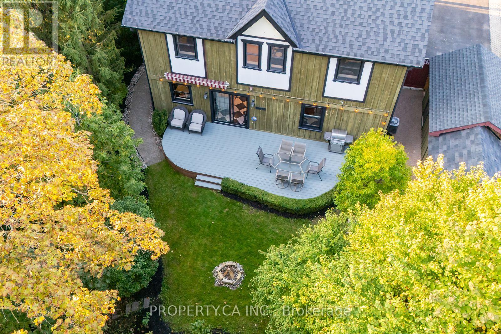 29 Tyler Street, Aurora, Ontario  L4G 2N1 - Photo 5 - N12564730