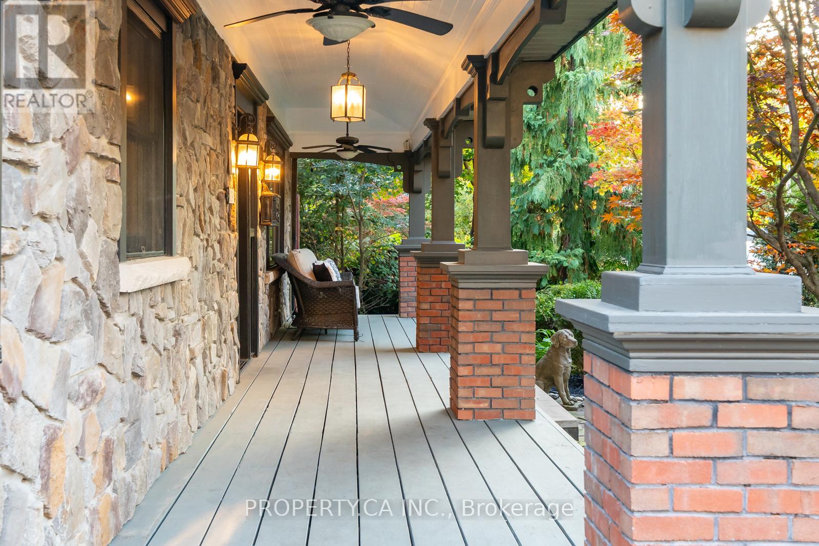 29 Tyler Street, Aurora, Ontario  L4G 2N1 - Photo 6 - N12564730