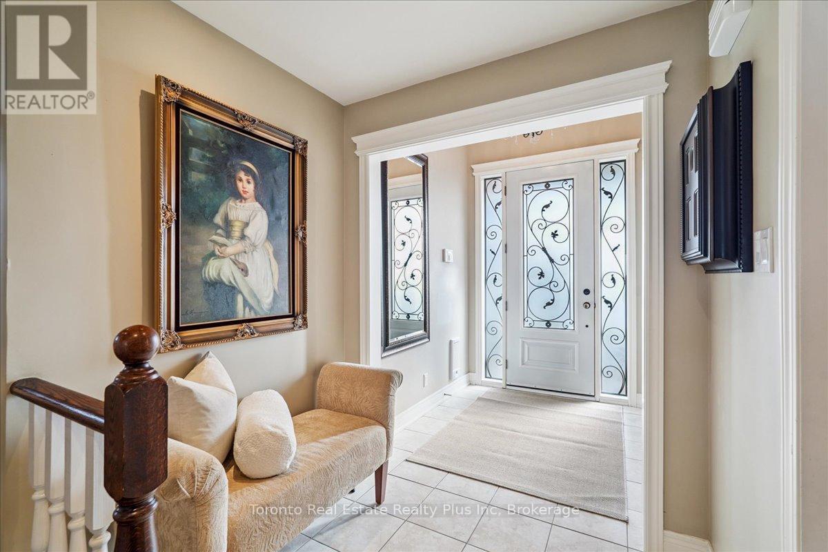 10 Sevilla Boulevard, Vaughan, Ontario  L0J 1C0 - Photo 7 - N12564738