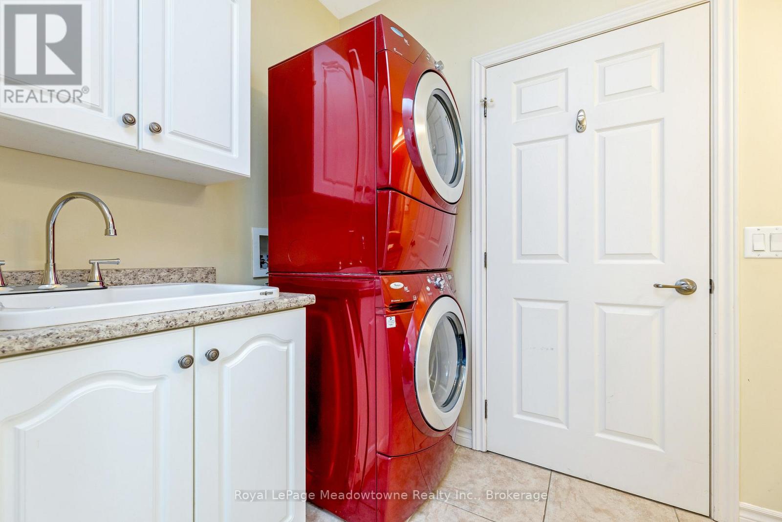 120 Gracehill Crescent, Hamilton, Ontario  L8B 1A5 - Photo 18 - X12564824