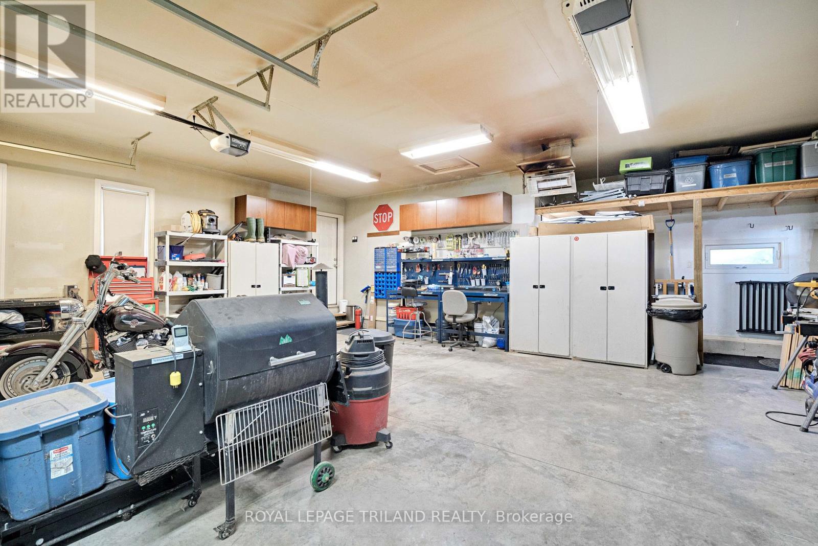 3805 Trillium Drive, Southwest Middlesex, Ontario  N0L 1M0 - Photo 37 - X12564830