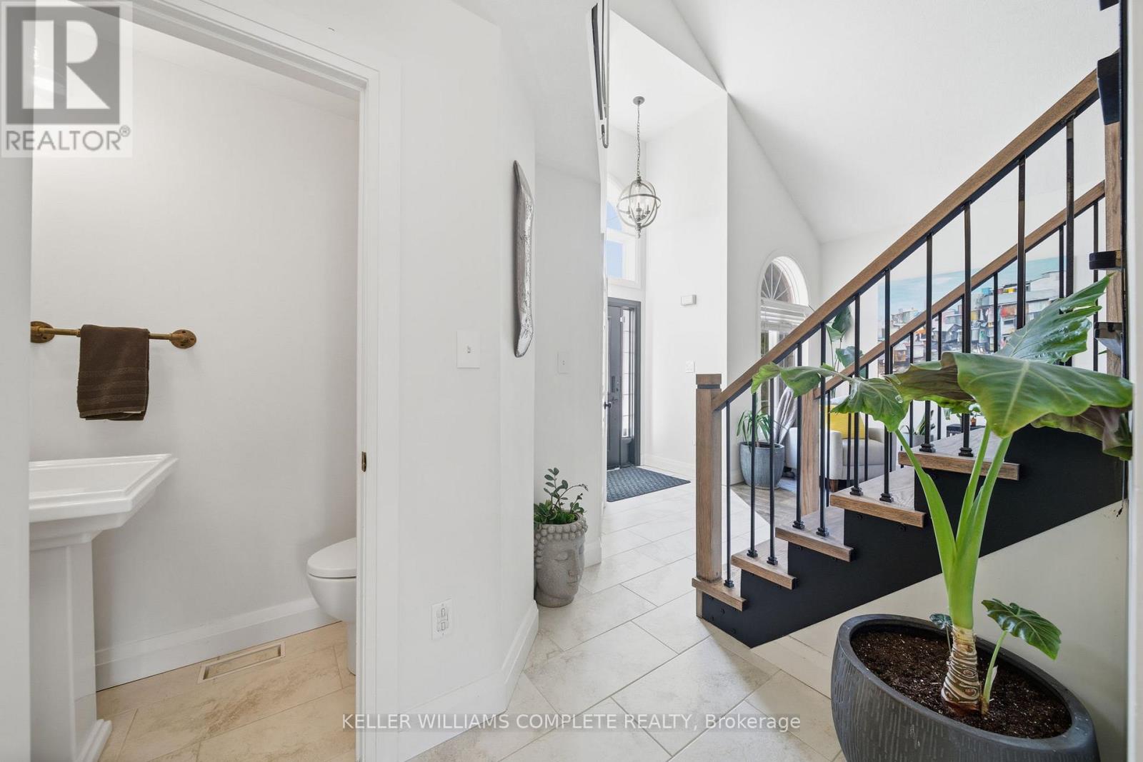 136 Braemar Avenue, Haldimand, Ontario  N3W 2M6 - Photo 18 - X12564750