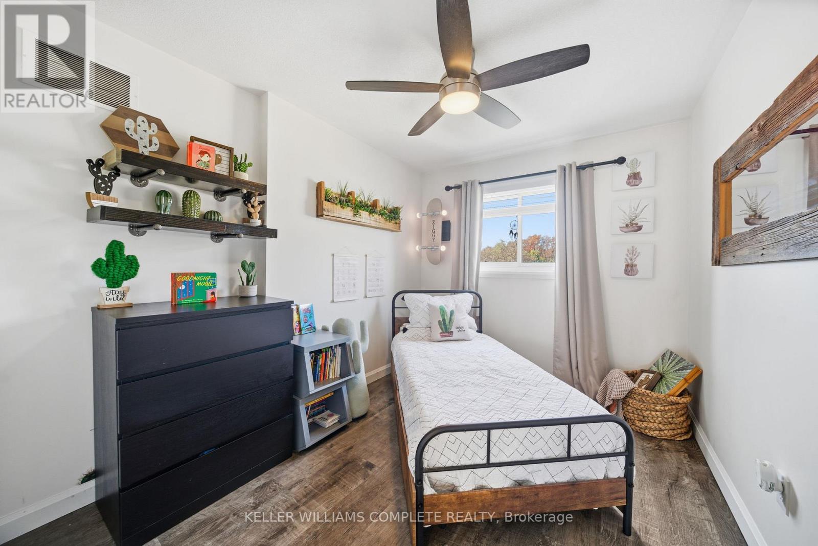 136 Braemar Avenue, Haldimand, Ontario  N3W 2M6 - Photo 27 - X12564750