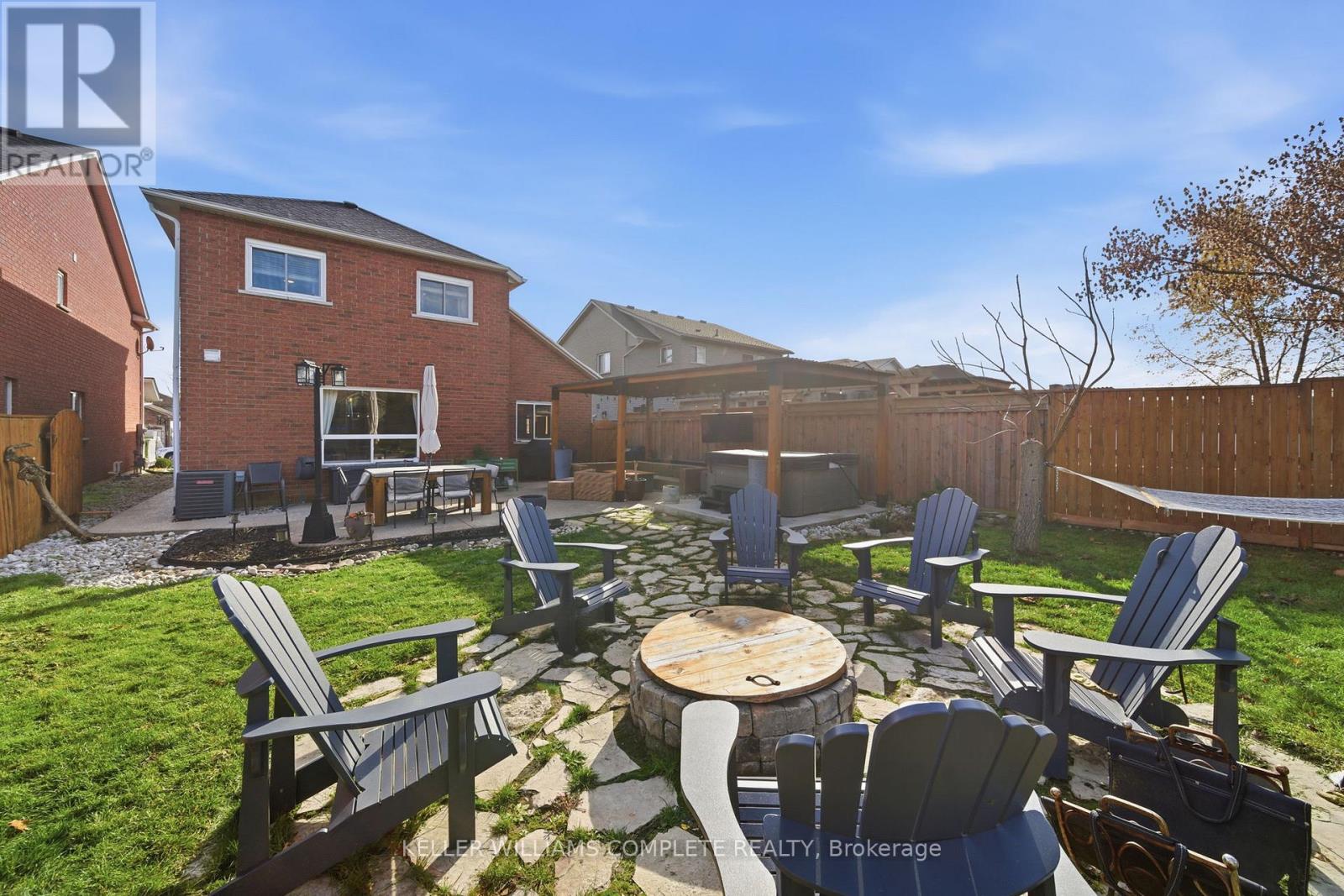 136 Braemar Avenue, Haldimand, Ontario  N3W 2M6 - Photo 39 - X12564750