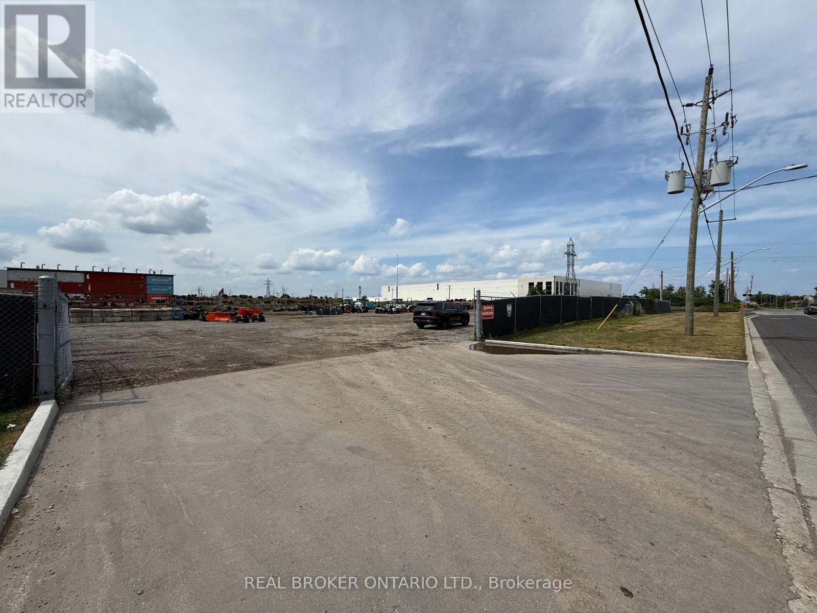 1c - 375 Mcneilly Road, Hamilton, Ontario  L8E 5H4 - Photo 2 - X12564752