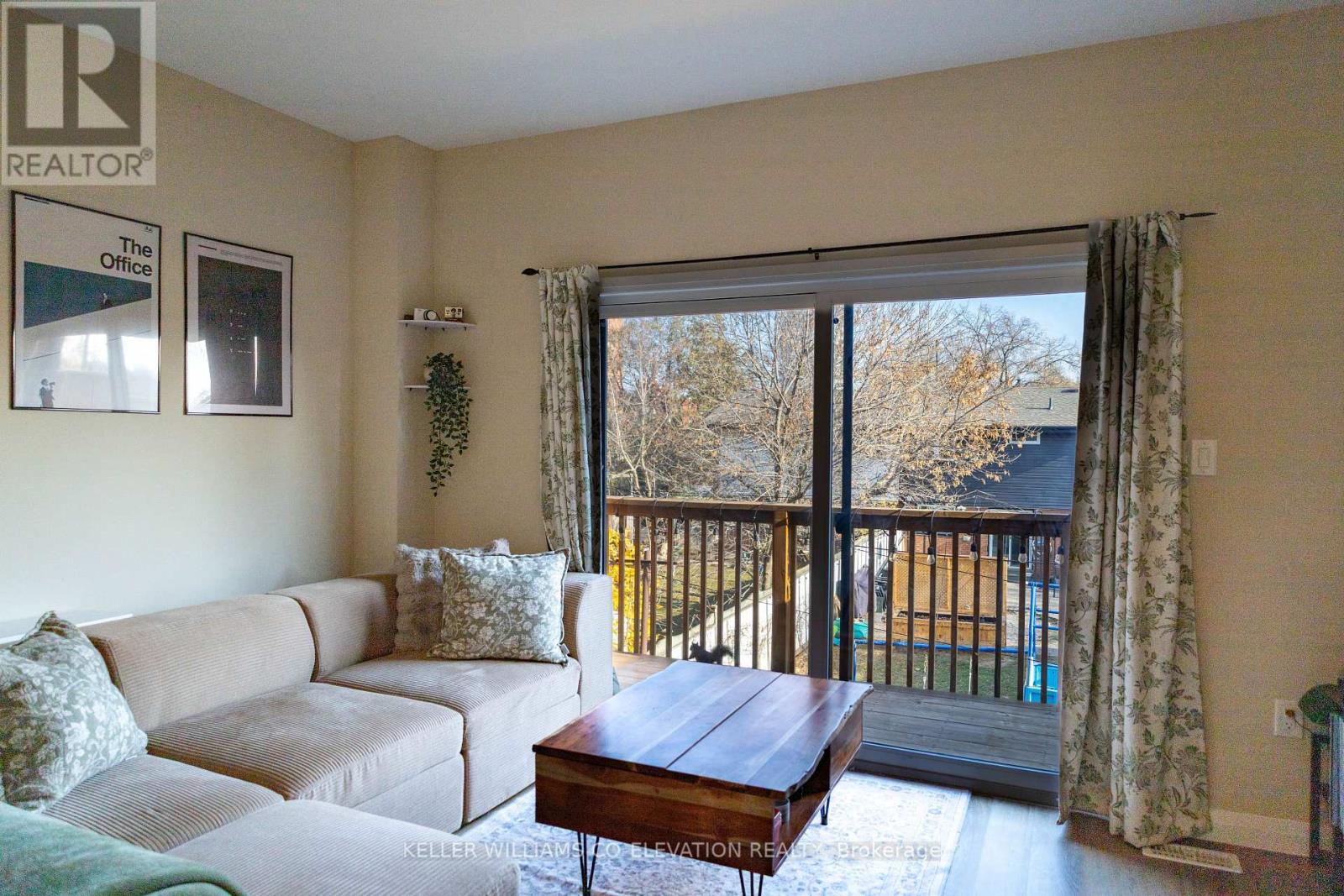 #35 - 270 Melvin Avenue, Hamilton, Ontario  L8H 2K2 - Photo 2 - X12564754