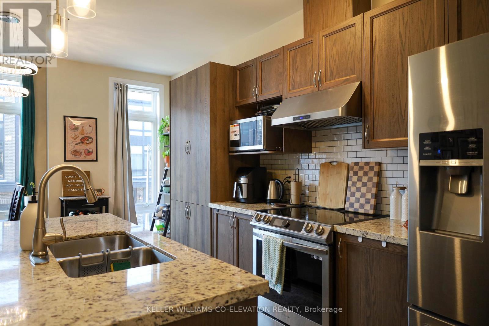 #35 - 270 Melvin Avenue, Hamilton, Ontario  L8H 2K2 - Photo 9 - X12564754