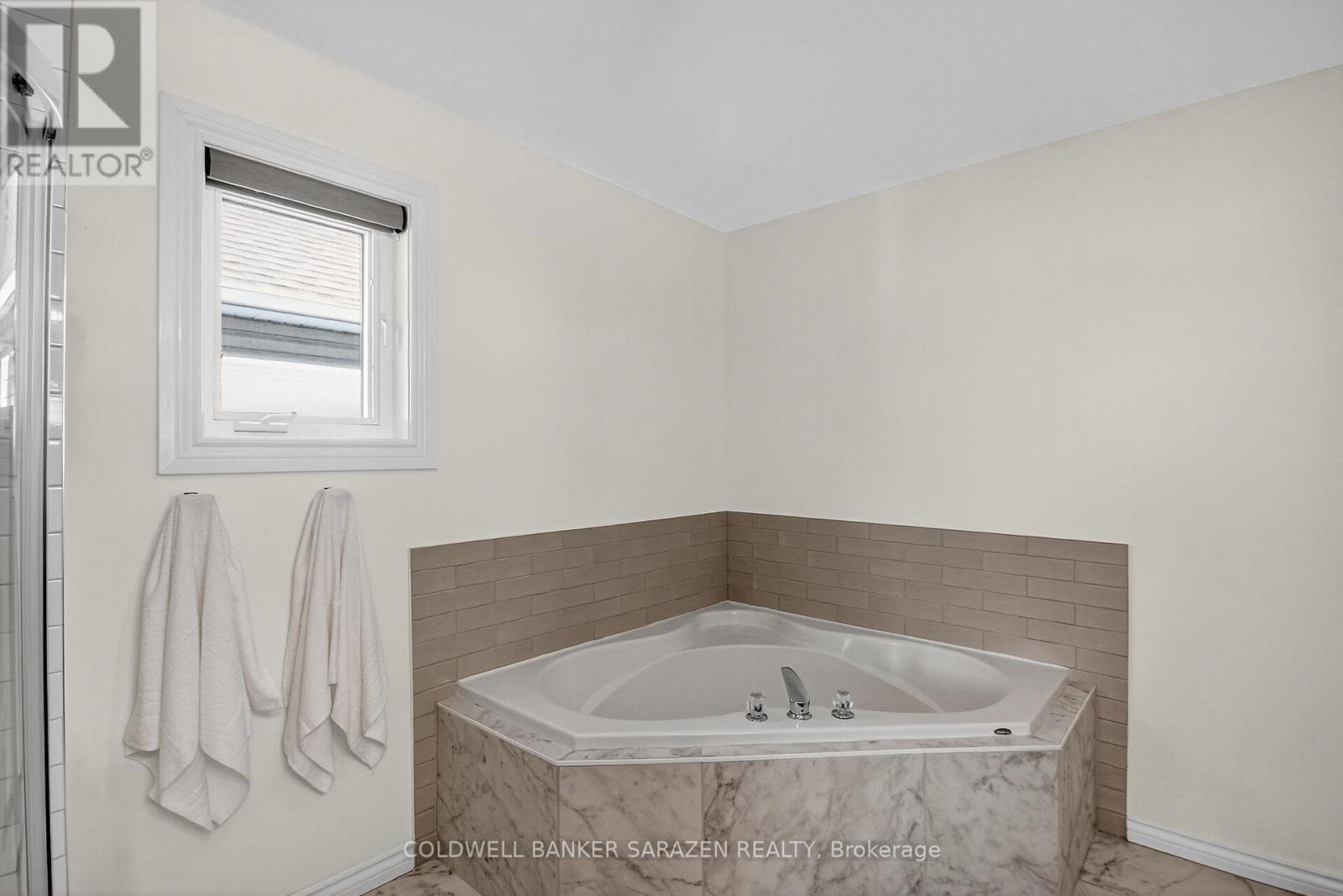 7 Whitechapel Crescent, Ottawa, Ontario  K1S 3G7 - Photo 44 - X12564780