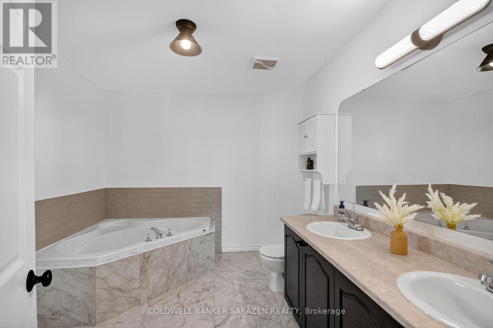 7 Whitechapel Crescent, Ottawa, Ontario  K1S 3G7 - Photo 45 - X12564780