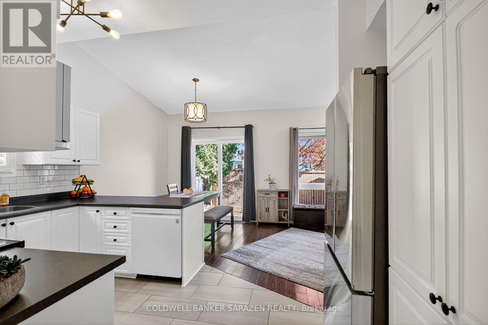 7 Whitechapel Crescent, Ottawa, Ontario  K1S 3G7 - Photo 47 - X12564780