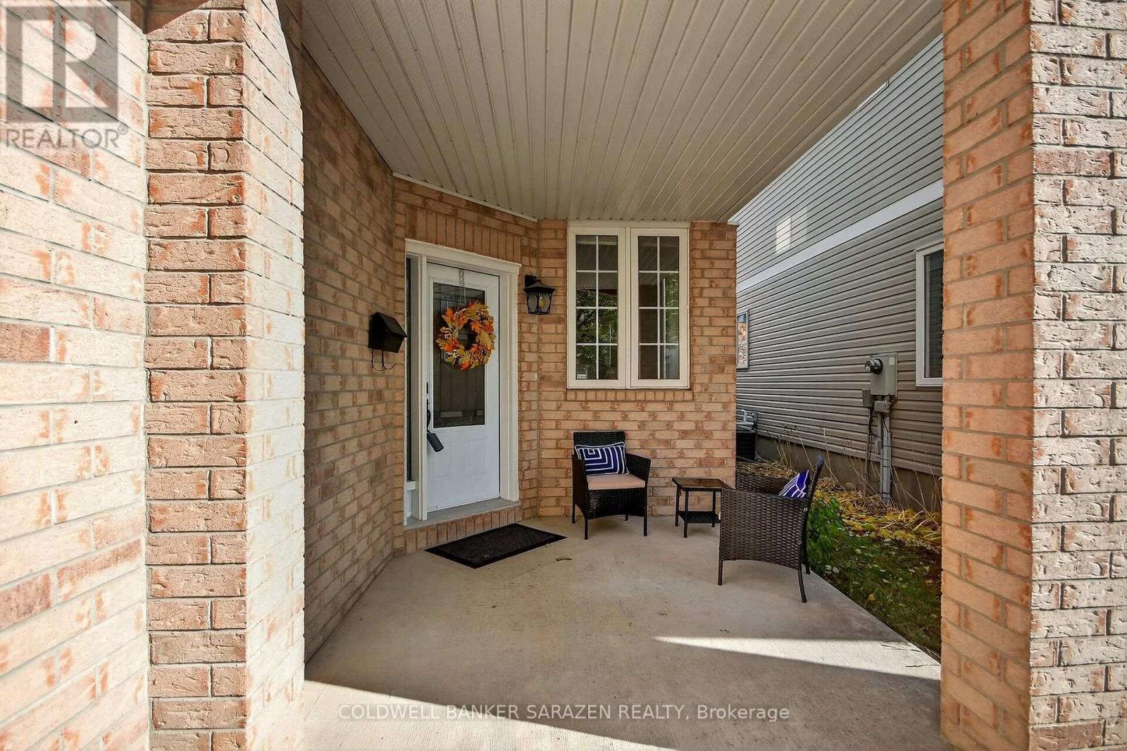 7 Whitechapel Crescent, Ottawa, Ontario  K1S 3G7 - Photo 5 - X12564780