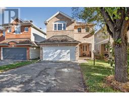 7 WHITECHAPEL CRESCENT, Ottawa, Ontario