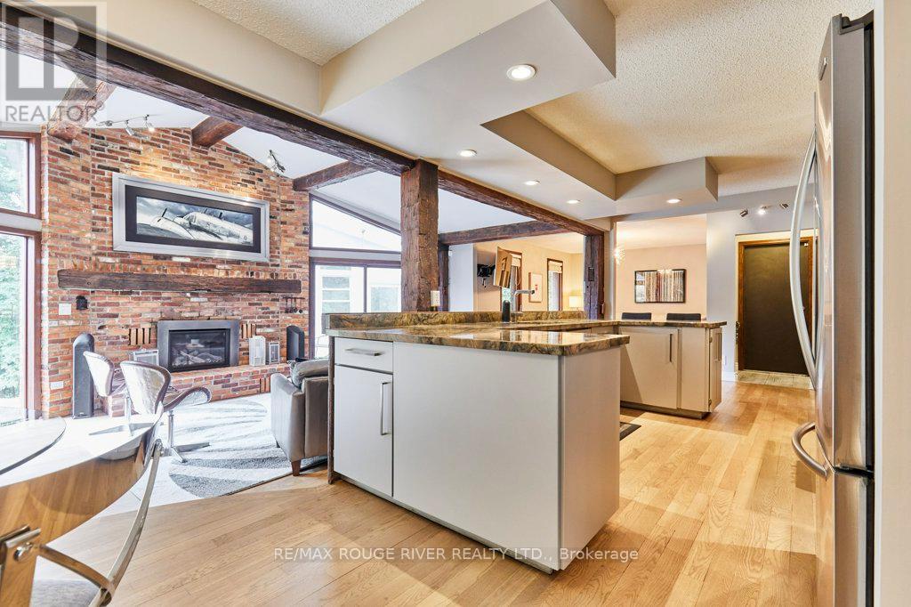 112 Old Varcoe Road, Clarington, Ontario  L1E 2K4 - Photo 6 - E12564804