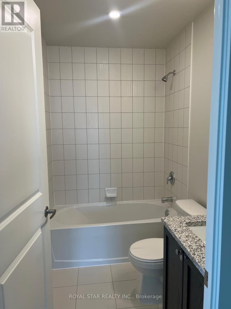 4711 - 38 Annie Craig Drive, Toronto, Ontario  M8V 0G9 - Photo 8 - W12564776