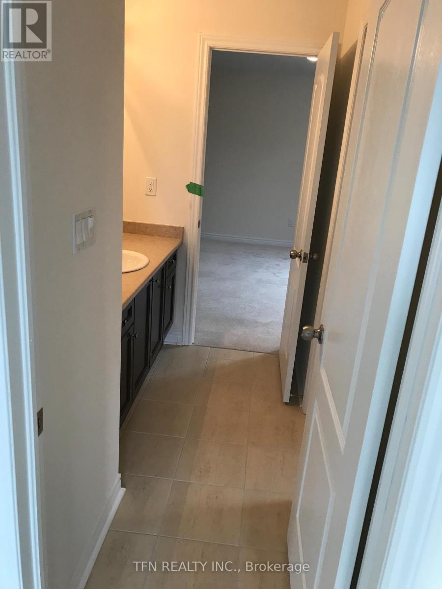 Upper - 14 Peony Street, Brampton, Ontario  L6R 3Z3 - Photo 17 - W12564778